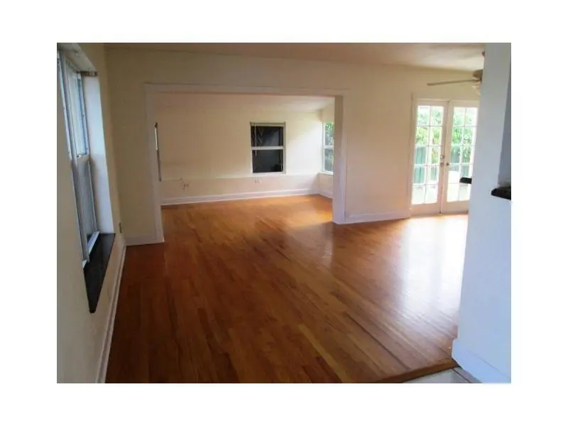 1604 NE 18th Street, Fort Lauderdale, FL – photo 2