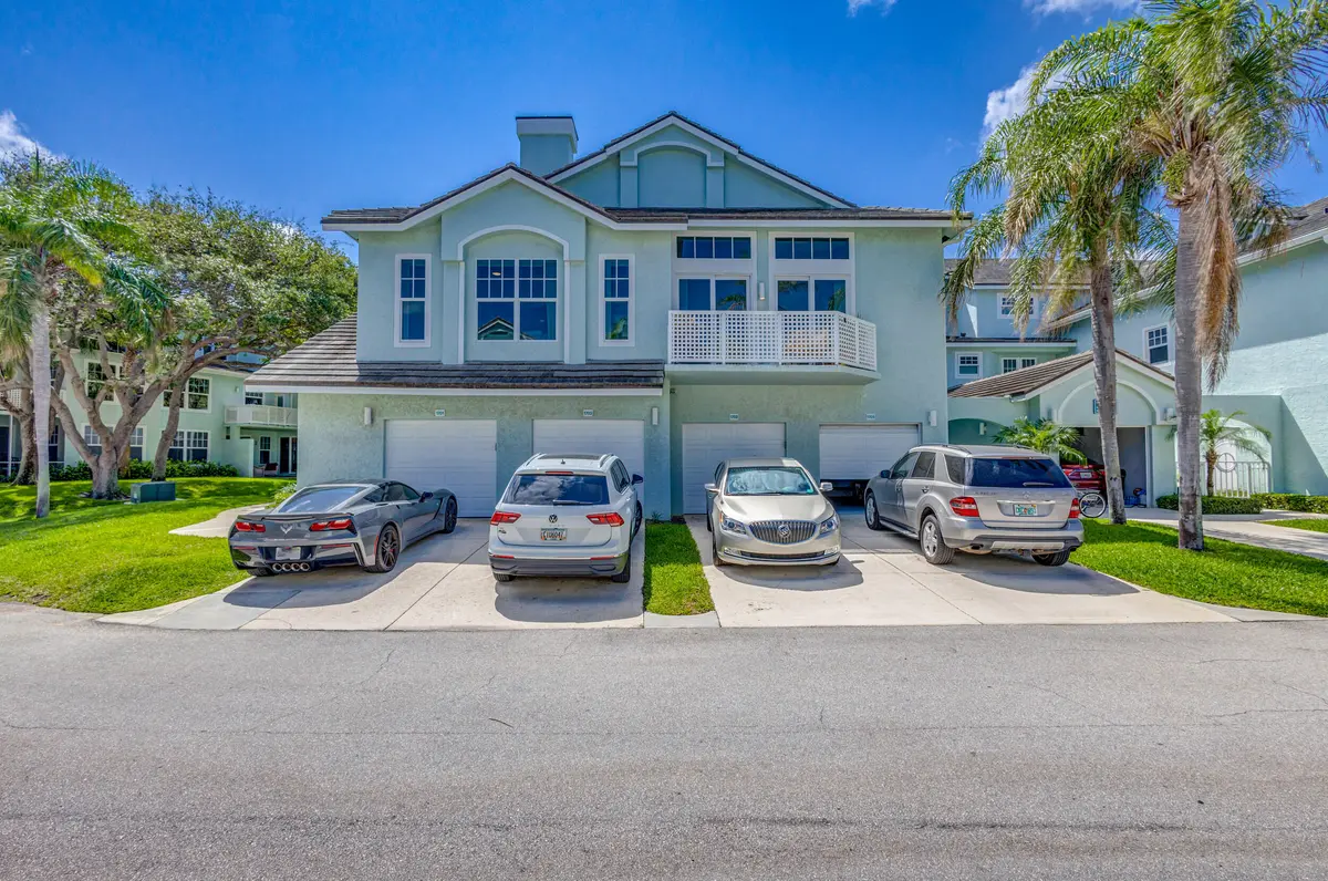 Exterior at 1701 Mizzenmast Way, Jupiter