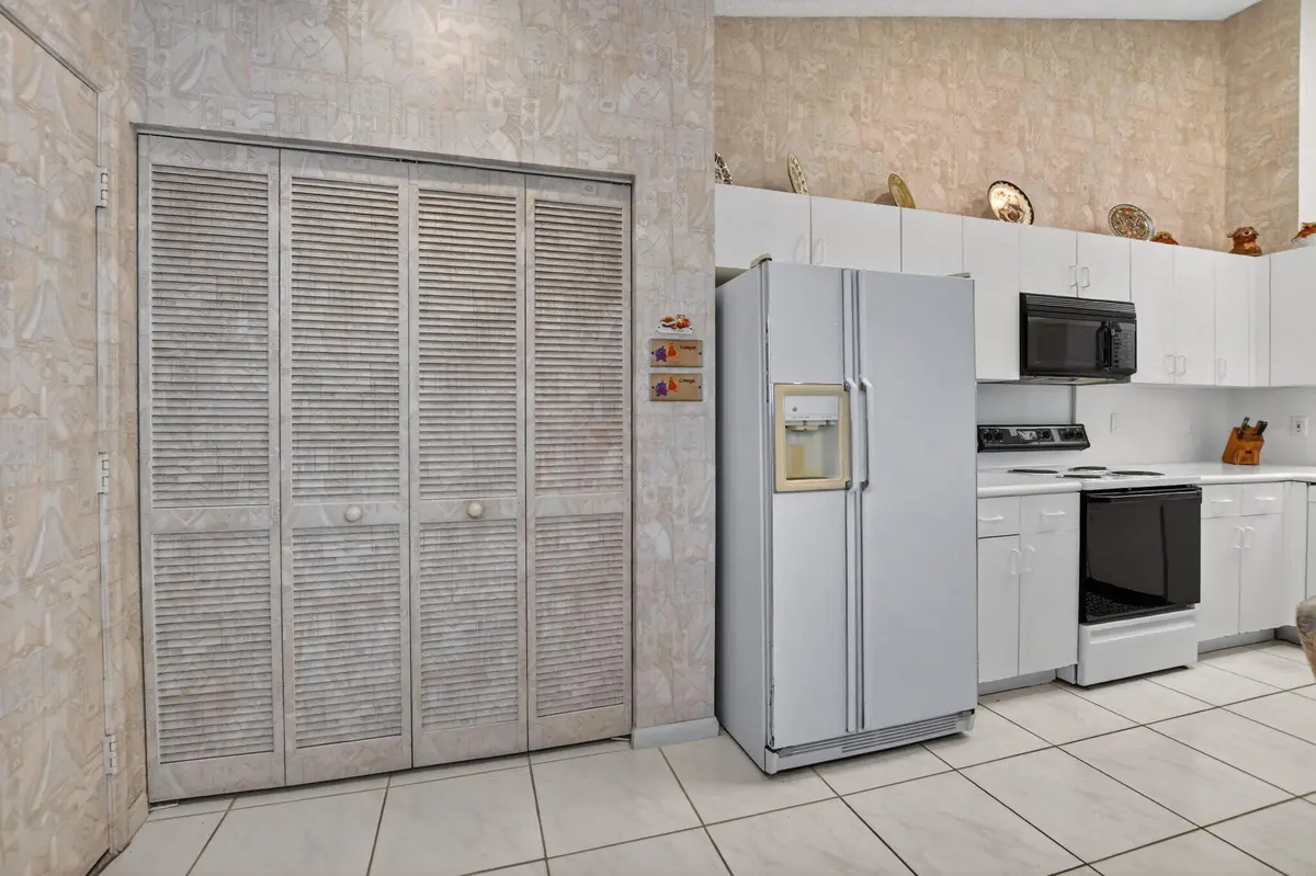 18-web-or-mls-DSC_2478 at 7203 Summer Tree Drive, Boynton Beach