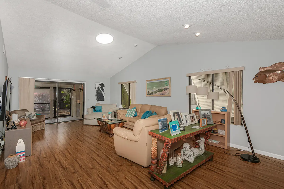 0-4 at 10074 Hickorywood Place, Boynton Beach