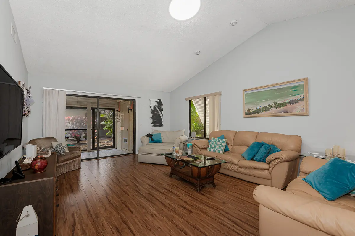 0-5 at 10074 Hickorywood Place, Boynton Beach