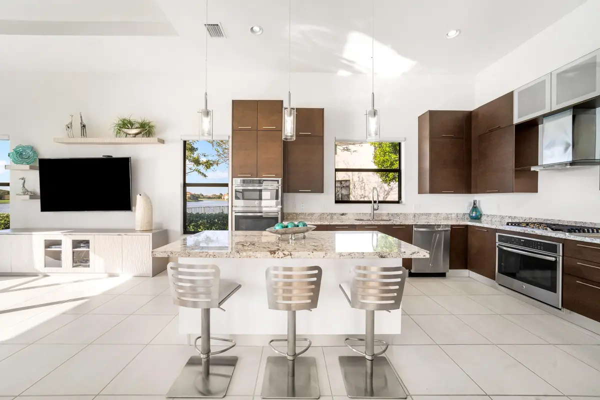 A7_01087 at 8681 Waterview Terrace, Parkland