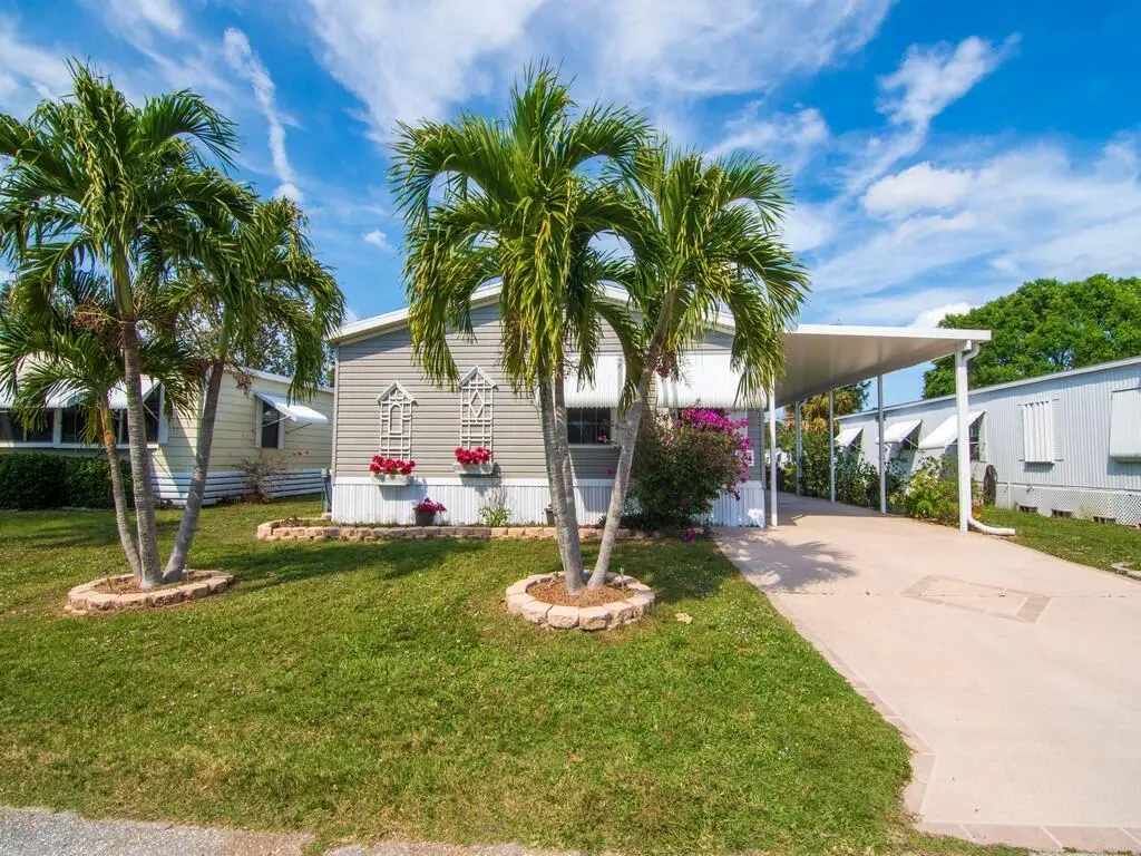 Resized022 at 43 W Caribbean, Port St. Lucie