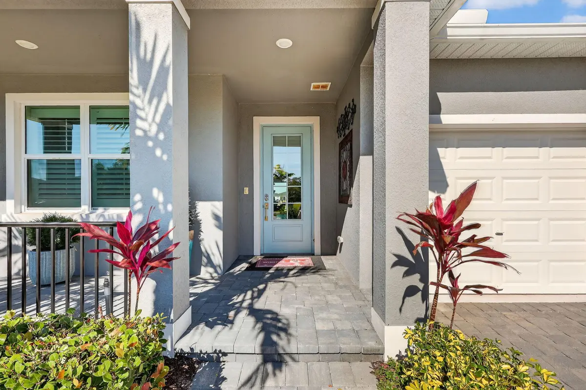4-web-or-mls-7R7A4518 at 6761 NW Cloverdale Avenue, Port St. Lucie