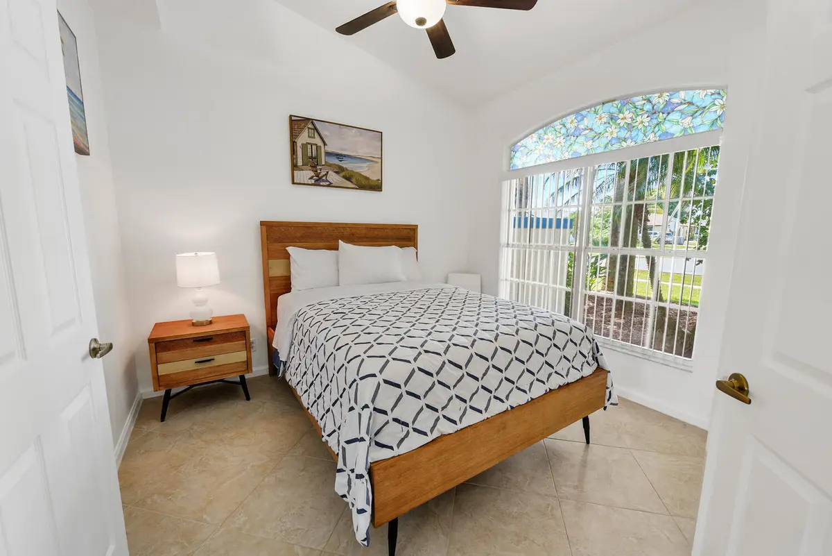 1935 Primrose Ln Wellington FL-large-006 at 1935 Primrose Lane, Wellington
