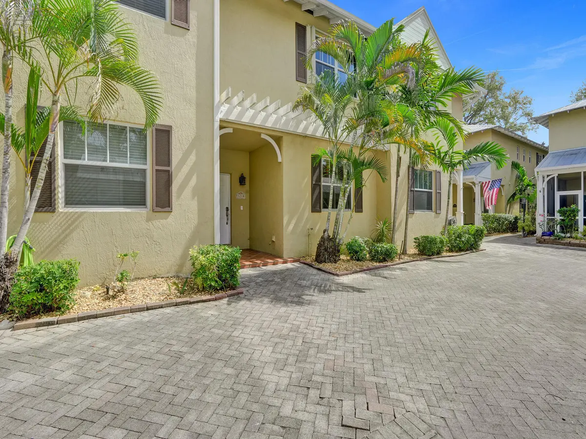 DSC04581 at 1210 W Las Olas Boulevard, Fort Lauderdale
