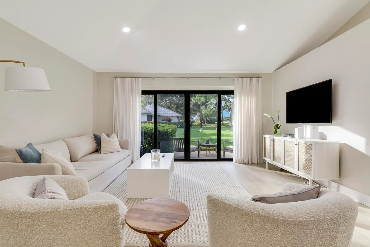 House-19 at 523 Club Drive, Palm Beach Gardens