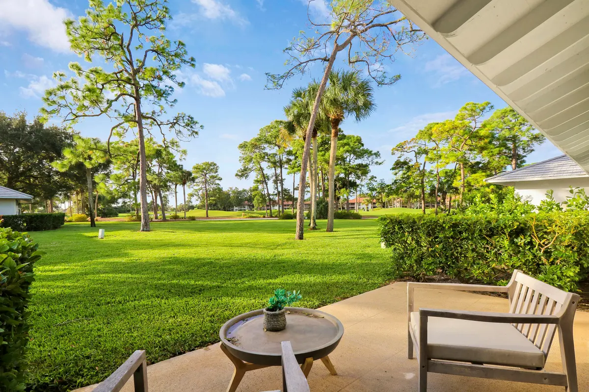 House-24 at 523 Club Drive, Palm Beach Gardens