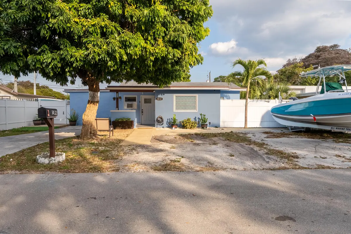 DSC01603-HDR at 1432 SW 26th Avenue, Fort Lauderdale