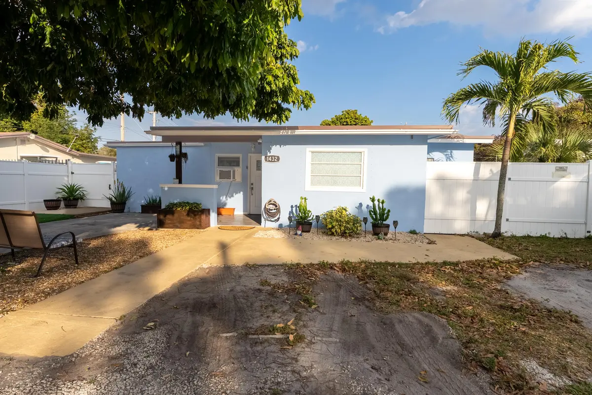 DSC01678-HDR at 1432 SW 26th Avenue, Fort Lauderdale