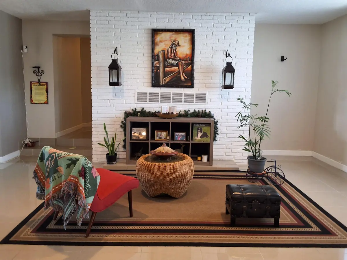 Living Room at 1221 Bacom Point Road, Pahokee