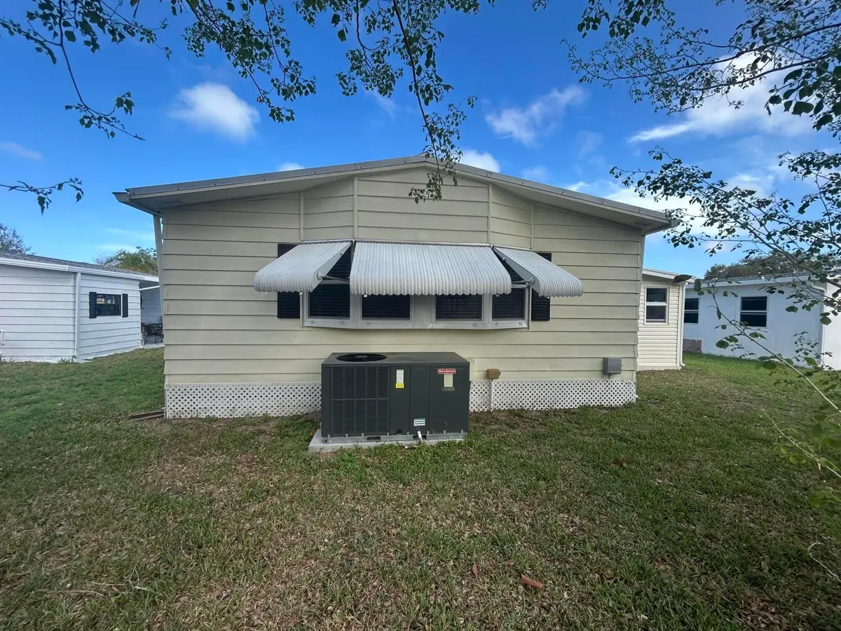 IMG_2977 at 8 Grande Camino Place, Fort Pierce