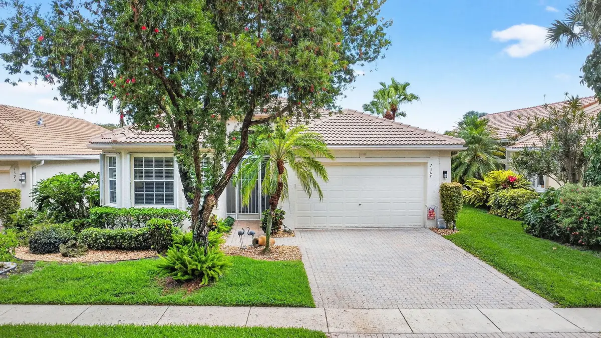 FRONT OF HOME at 7387 Morocca Lake Drive, Delray Beach
