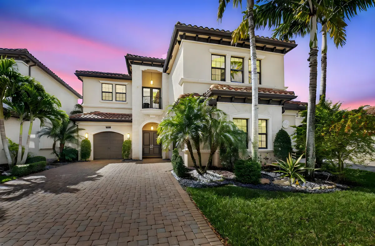 3-web-or-mls-DSC_2554 day to dusk at 16921 Pavilion Way, Delray Beach