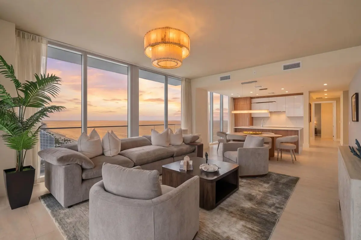 TURNKEY RESIDENCE at 151 N Seabreeze Boulevard 2503-e, Fort Lauderdale