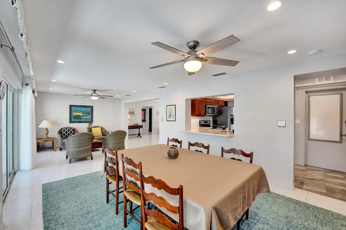 DSC09384 at 1431 S Ocean Boulevard 37, Lauderdale-By-The-Sea