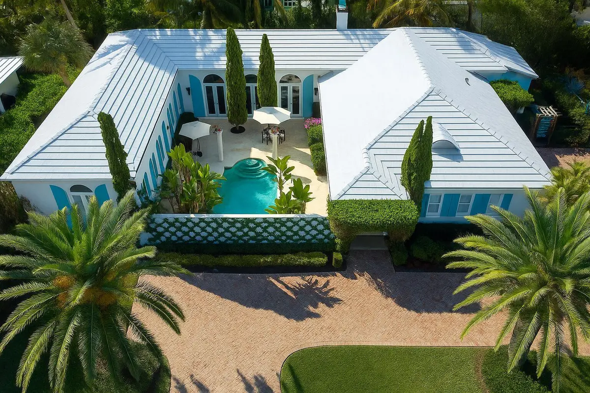 ibisdronewithpoolAI at 2258 E Ibis Isle Rd Road, Palm Beach