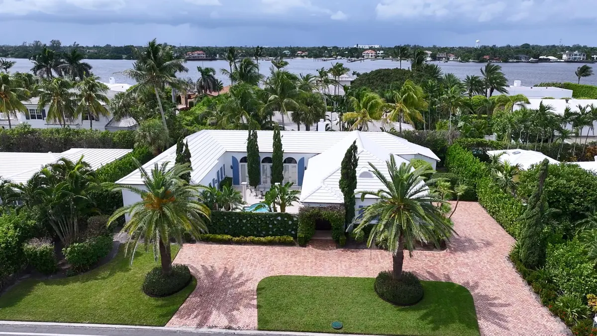Image at 2258 E Ibis Isle Rd Road, Palm Beach