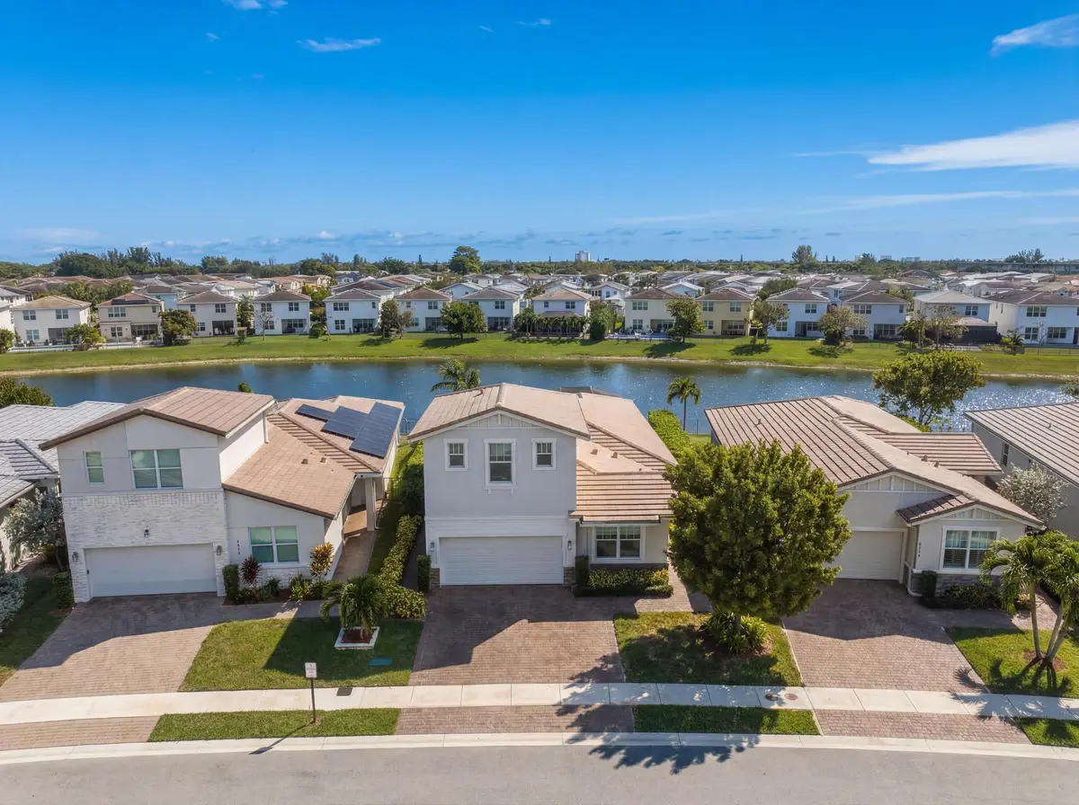 DJI_0386_reedit_caf7554a-89f4-41a4-87be- at 4122 Rosa Drive, Deerfield Beach