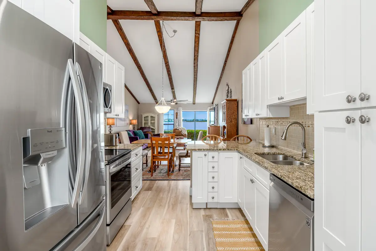 3513 SE Sandpiper Cir, Port St. Lucie, F at 3513 SE Sandpiper Circle, Port St. Lucie
