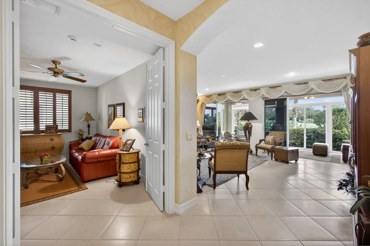 12-web-or-mls-5D1A6060 at 113 Palm Point Circle A, Palm Beach Gardens