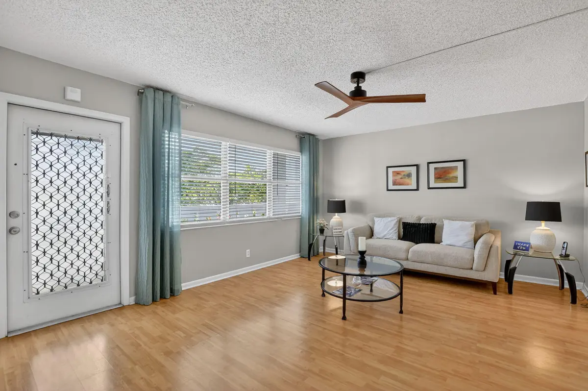 6-web-or-mls-DSC_4278 at 2074 Cambridge D, Deerfield Beach