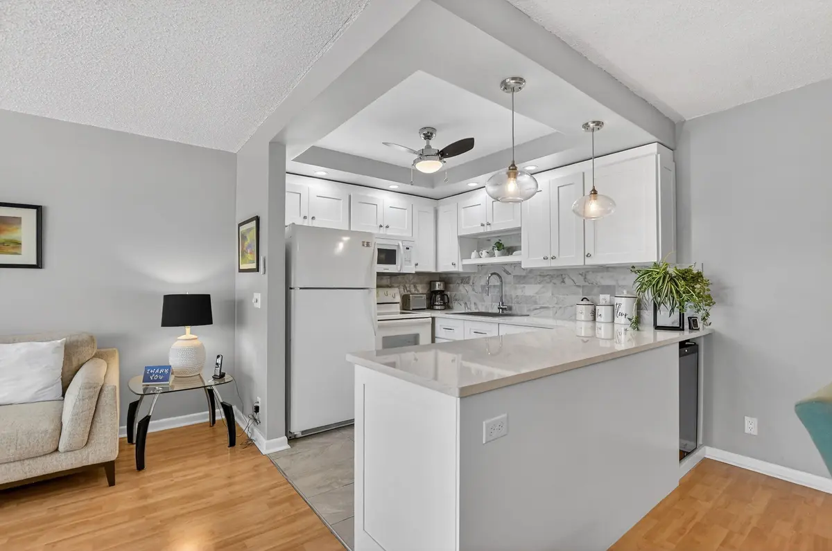 7-web-or-mls-DSC_4282 at 2074 Cambridge D, Deerfield Beach
