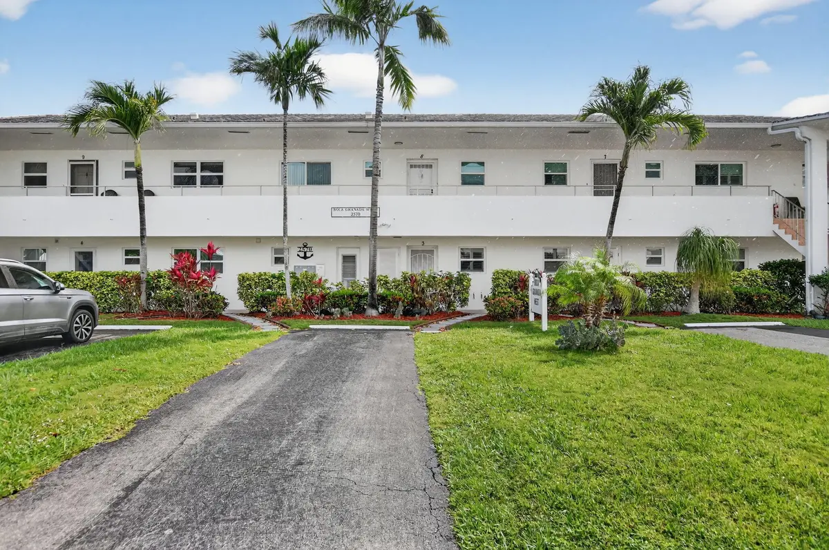 2-web-or-mls-DSC_5491 at 2570 Banyan Road Unit # 3, Boca Raton