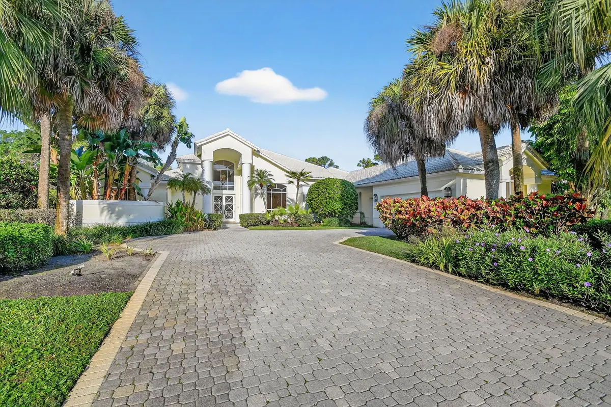 5-web-or-mls-DSC_4861 at 1711 Breakers West Boulevard, West Palm Beach