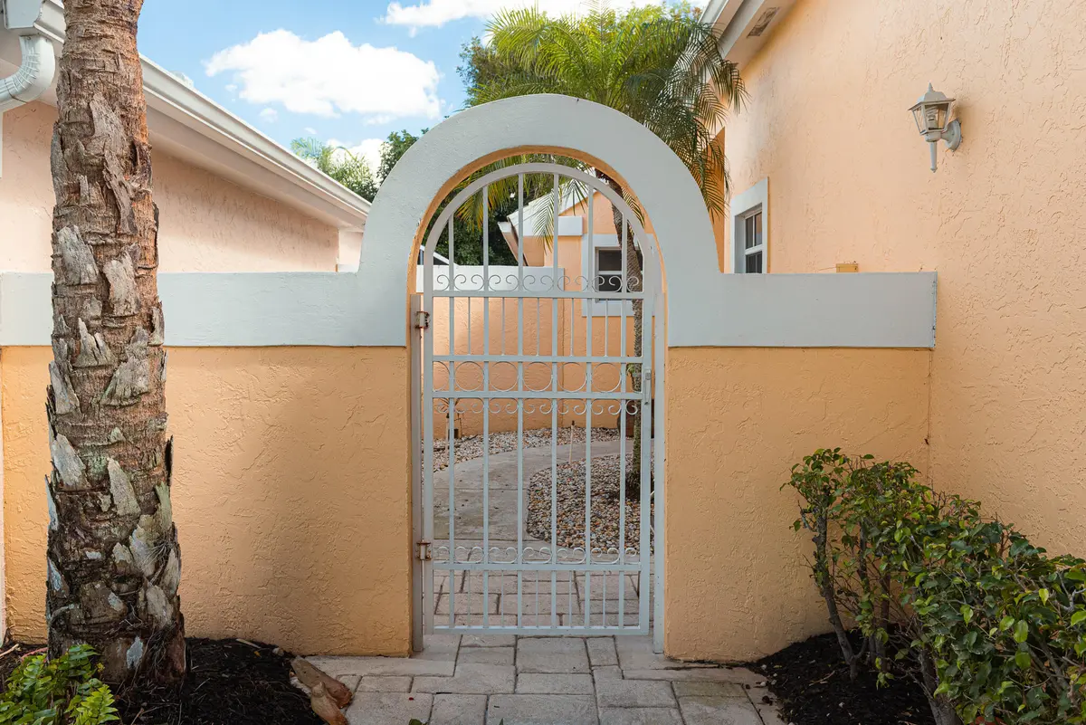 DSC_1597 at 1100 Lytham Court, West Palm Beach