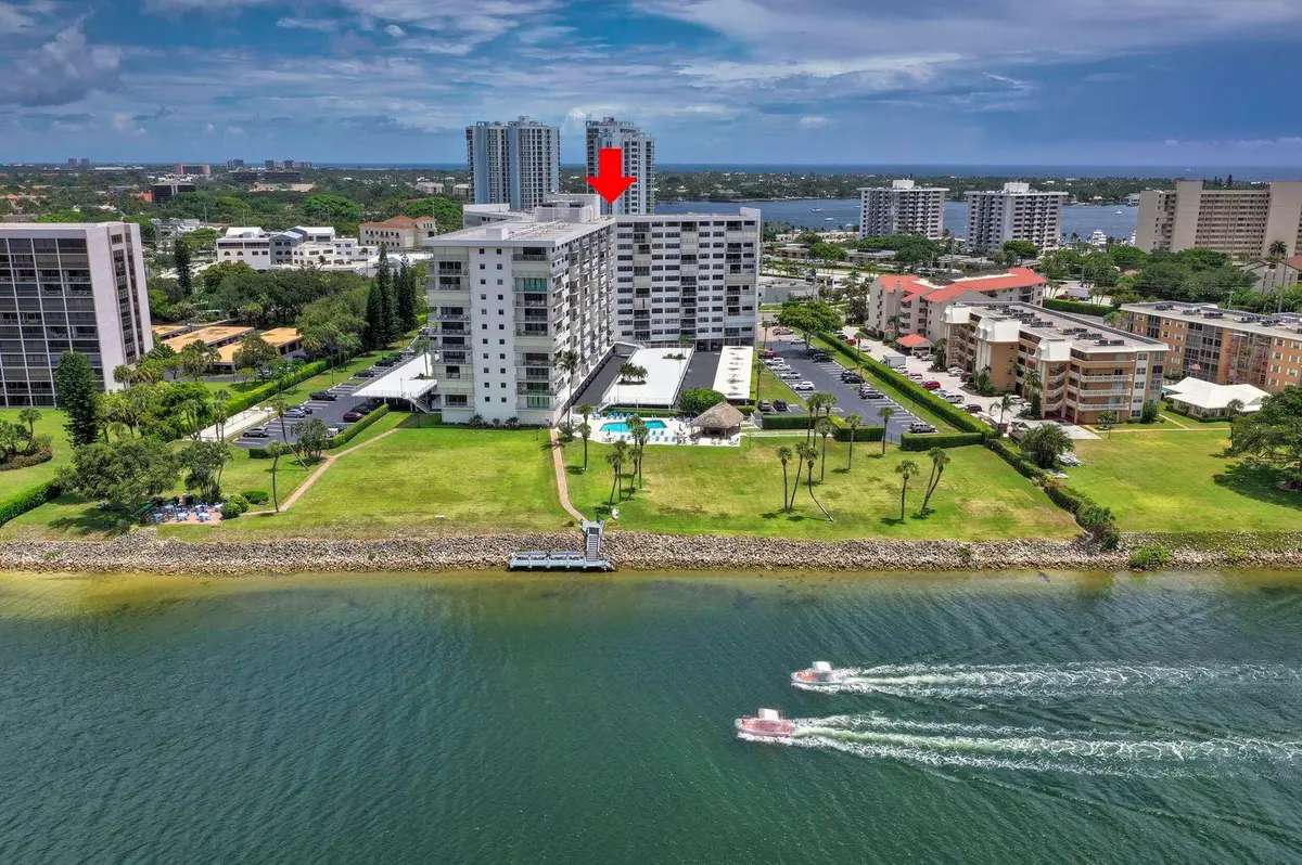 Gemini at 336 Golfview Road 203, North Palm Beach