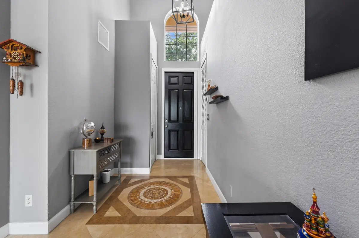 Foyer at 437 NW Sheffield Circle, Port St. Lucie
