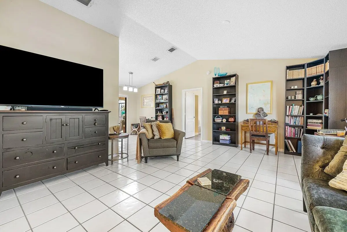008-1510FirethornDrive-Wellington-FL-334 at 1510 Firethorn Drive, Wellington