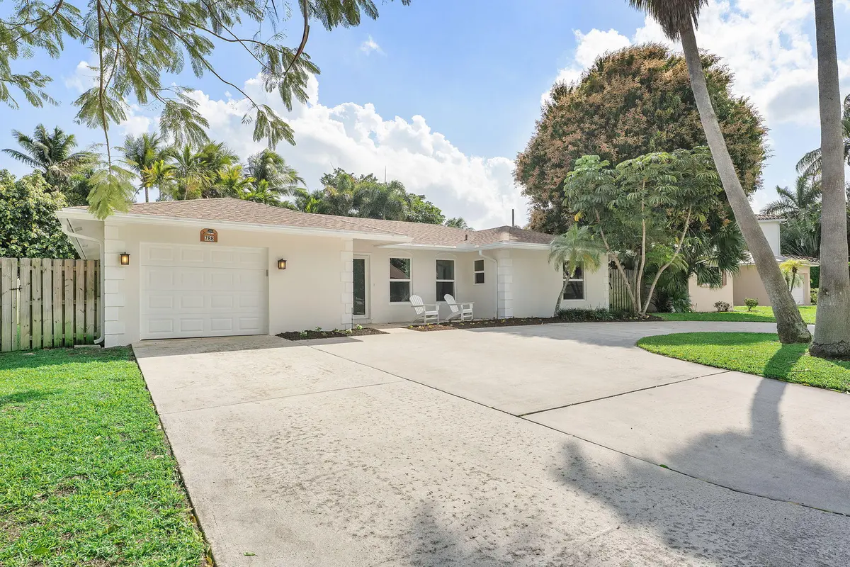 ditty 37 at 788 NW 7th Drive, Boca Raton