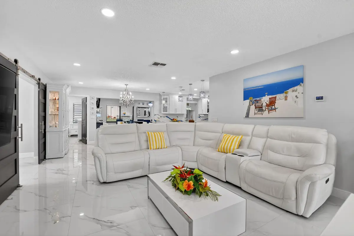 6-web-or-mls-DSC_5788 at 1686 SW 19th Avenue, Deerfield Beach
