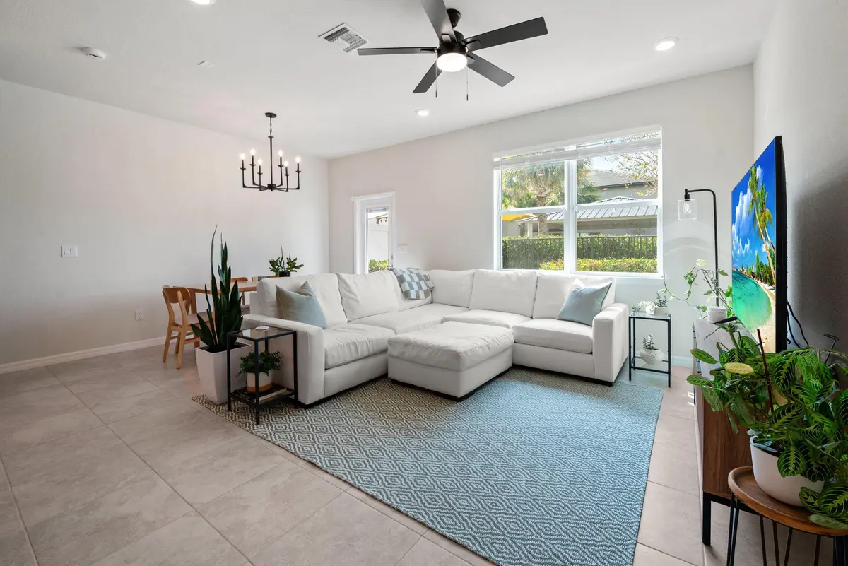 12-web-or-mls-3248-watercress-dr at 3248 Watercress Drive, Lauderdale Lakes