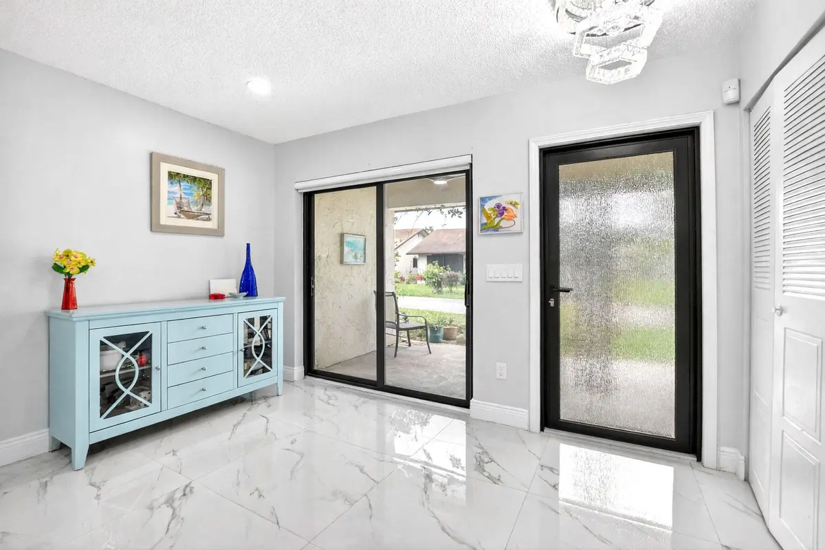 Entry-way at 1686 SW 19th Avenue, Deerfield Beach