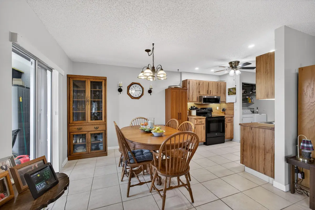 8-web-or-mls-5D1A1528 at 3451 Americo Drive, West Palm Beach