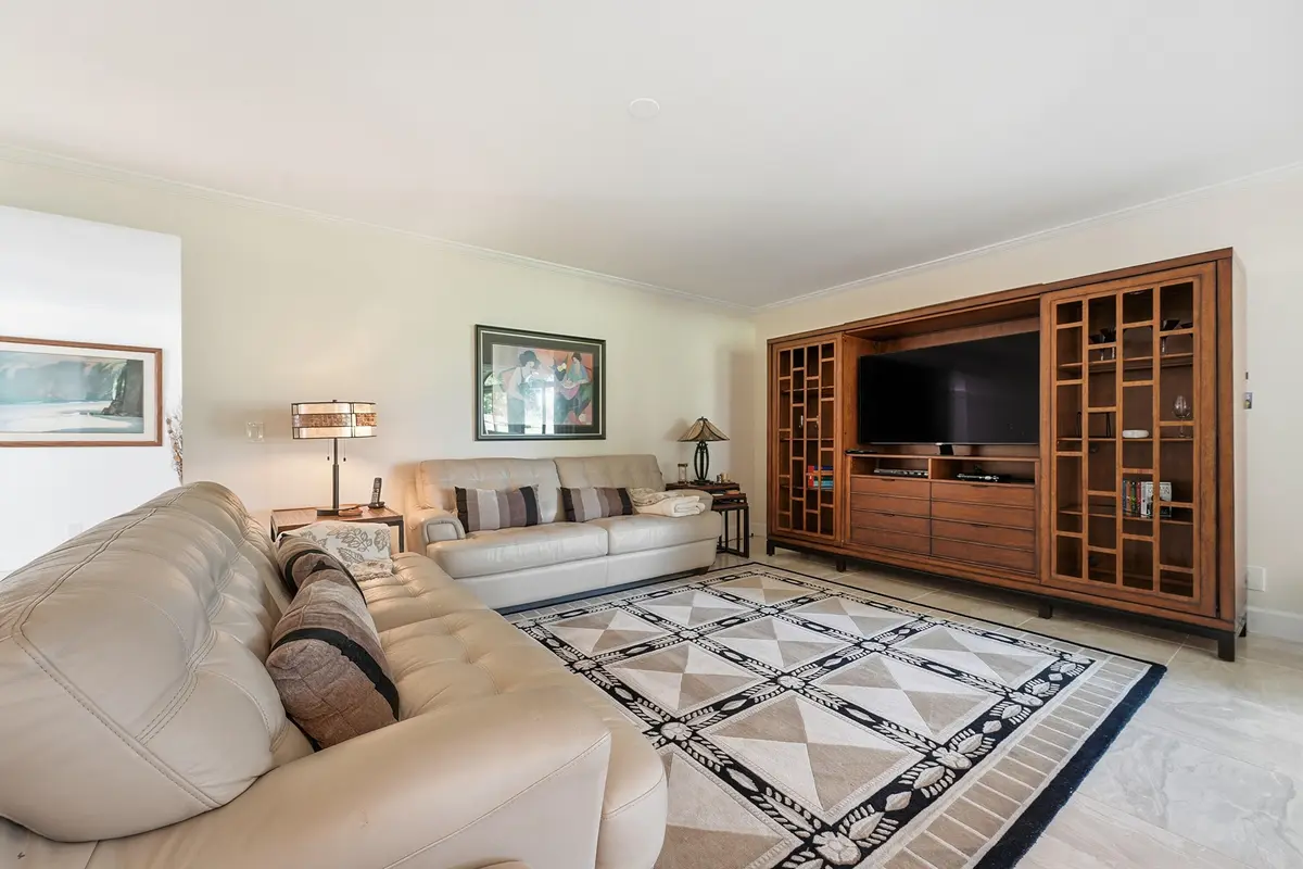 LIVING ROOM WITH HUTCH at 16648 Traders Crossing 107, Jupiter
