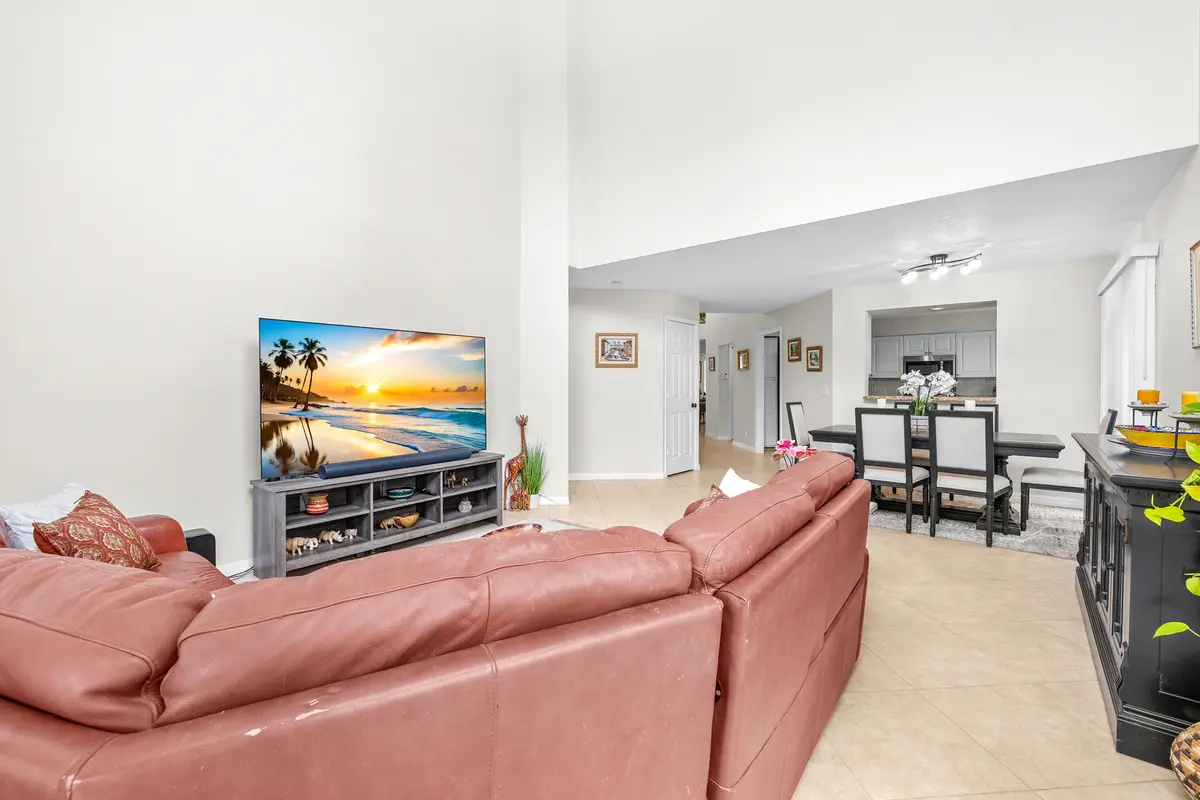 Living room at 218 W Canterbury Dr W, Palm Beach Gardens