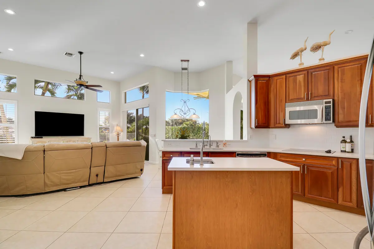 Kitchen at 660 SW Yacht Basin Way, Stuart
