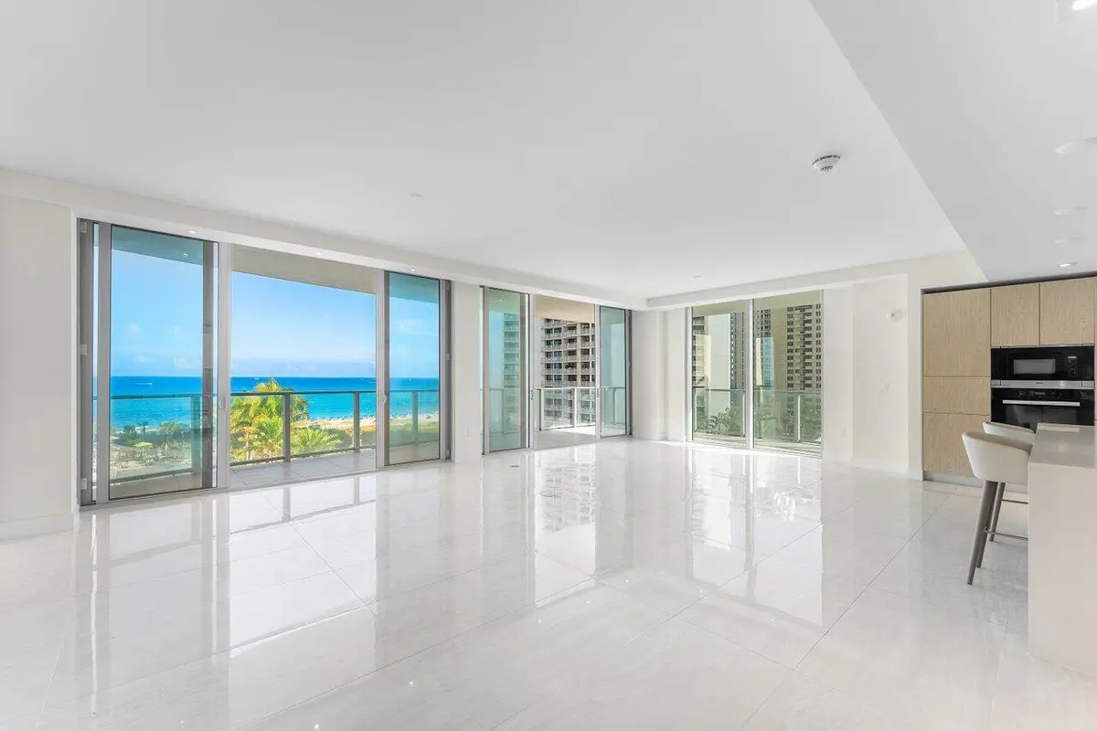 003-3100NorthOceanDrive-RivieraBeach-FL- at 3100 N Ocean Drive P705, Riviera Beach