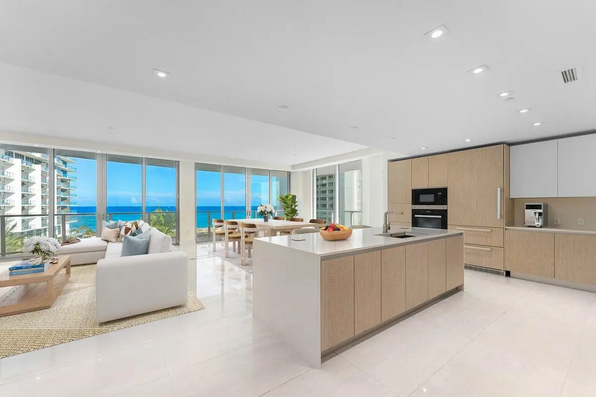 067-3100NorthOceanDrive-RivieraBeach-FL- at 3100 N Ocean Drive P705, Riviera Beach