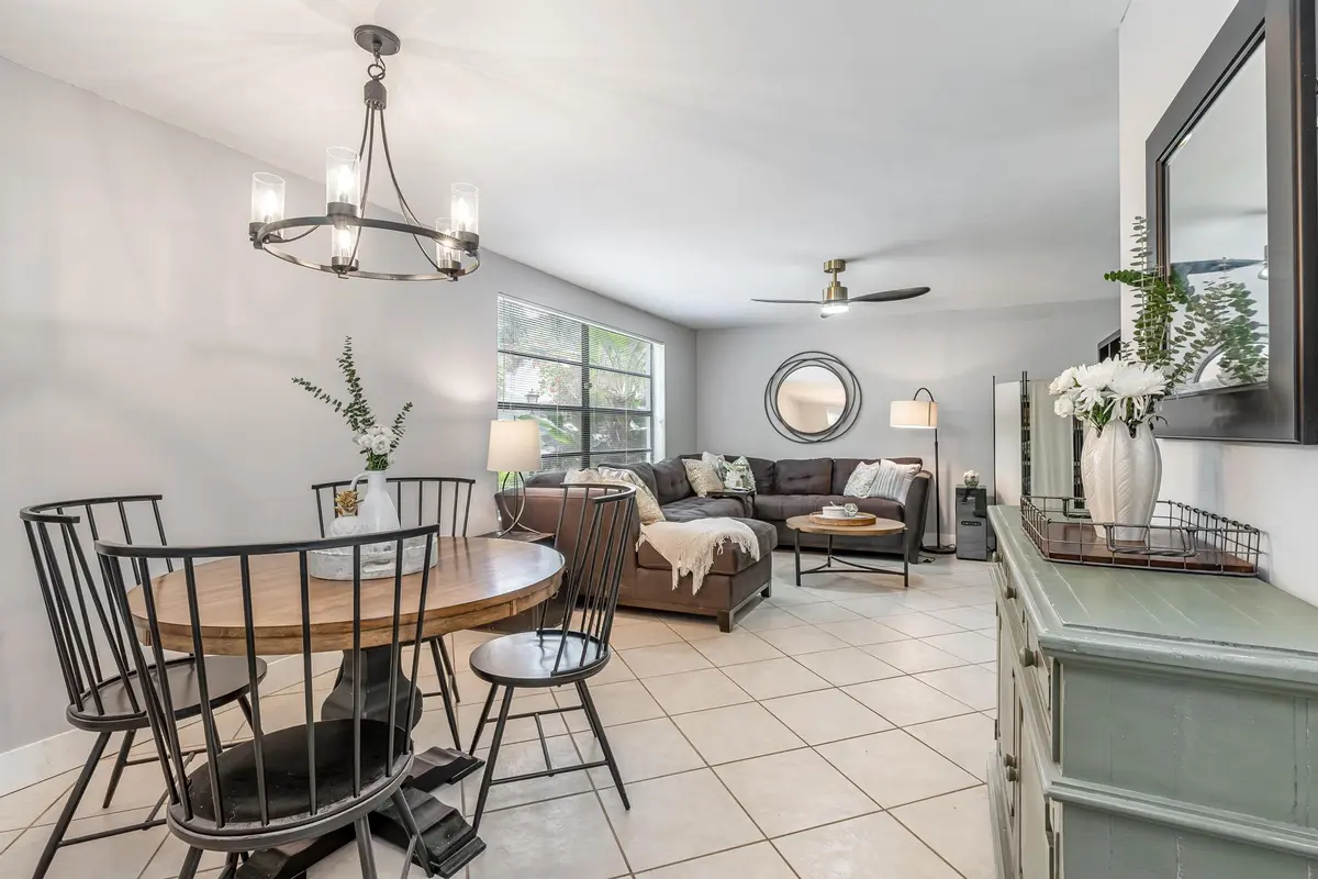 Living Areas at 563 NE 7th Avenue 1B, Fort Lauderdale