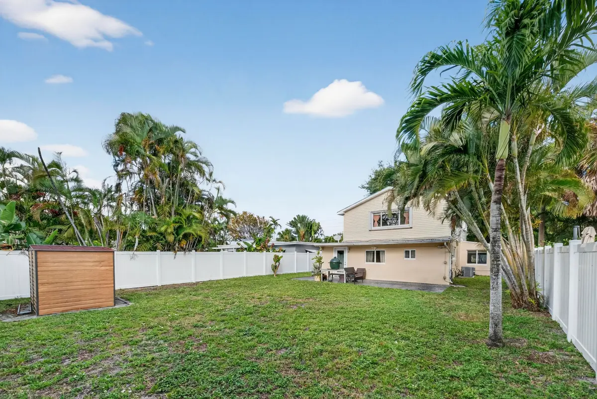 1503 NE 18th Ave Fort Lauderdale - Gabri at 1503 NE 18th Avenue, Fort Lauderdale