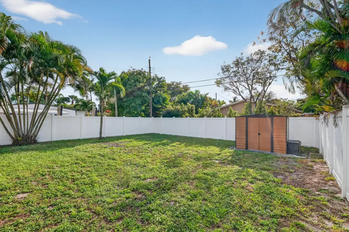 1503 NE 18th Ave Fort Lauderdale - Gabri at 1503 NE 18th Avenue, Fort Lauderdale