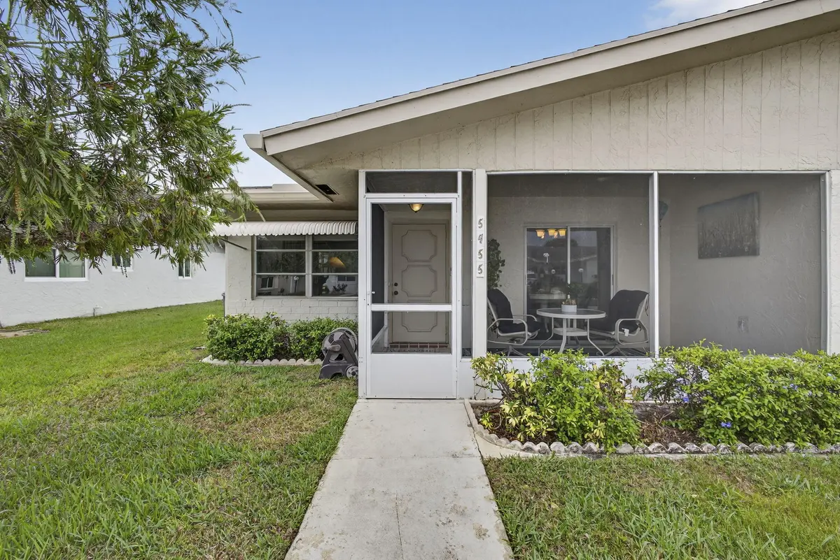 5-web-or-mls-BS1A4675 at 5455 Janice Lane, West Palm Beach
