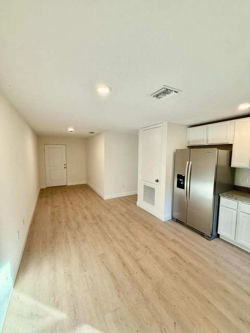 Living area at 505 N 27th Street, Fort Pierce