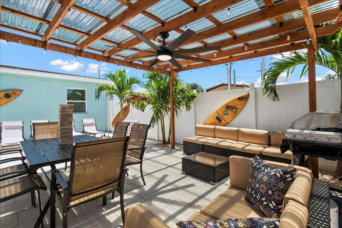 Pergola Unit A at 2741 Parker Avenue A & B, West Palm Beach