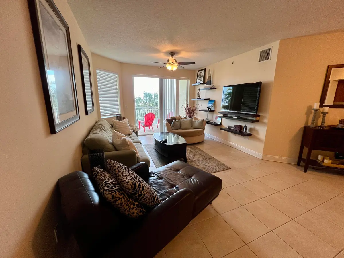 Stuart at 975 NW Flagler Avenue, Stuart